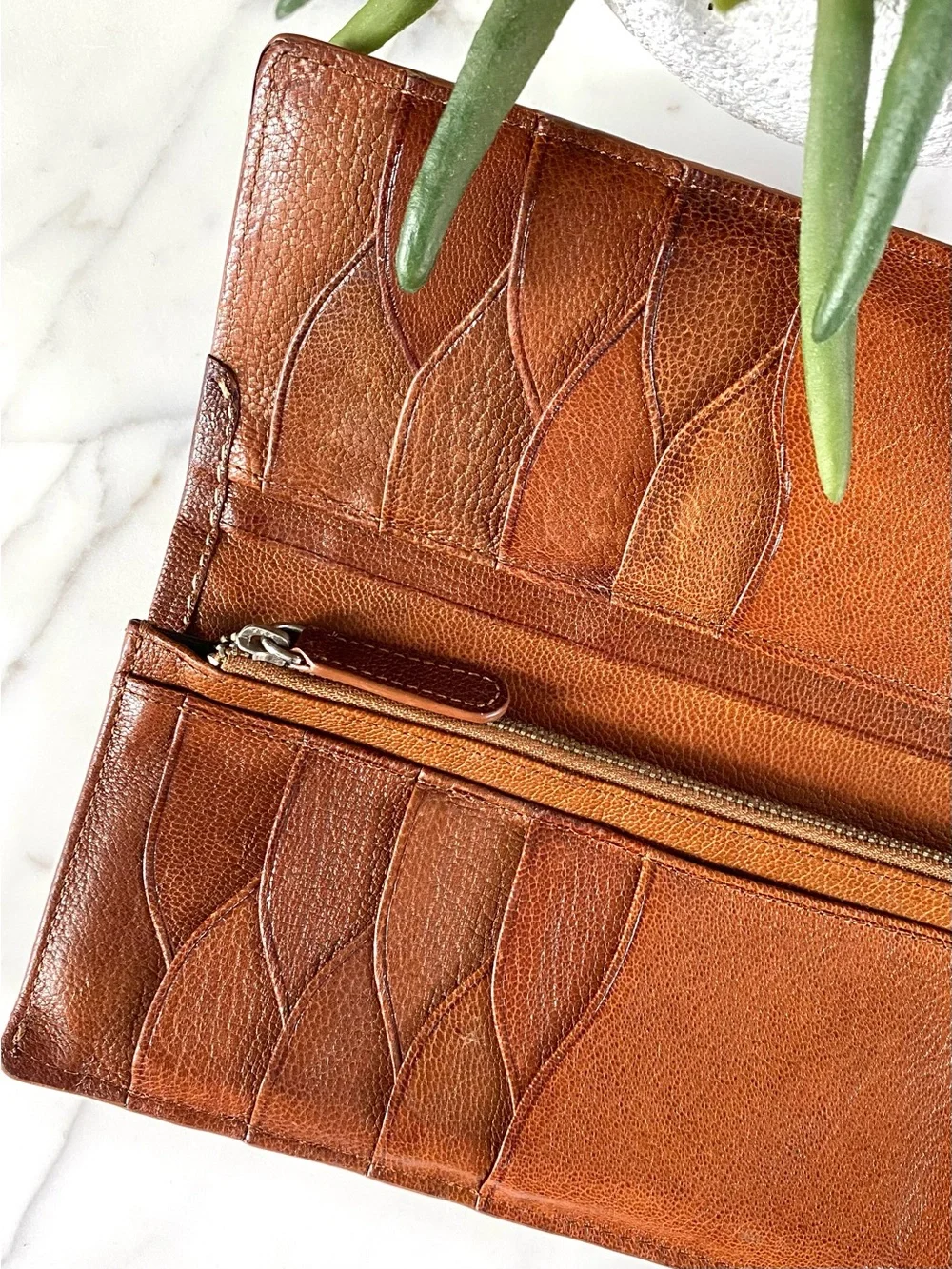 COLE HAAN- Brown Leather Long Wallet for Bills, Cards & Coins